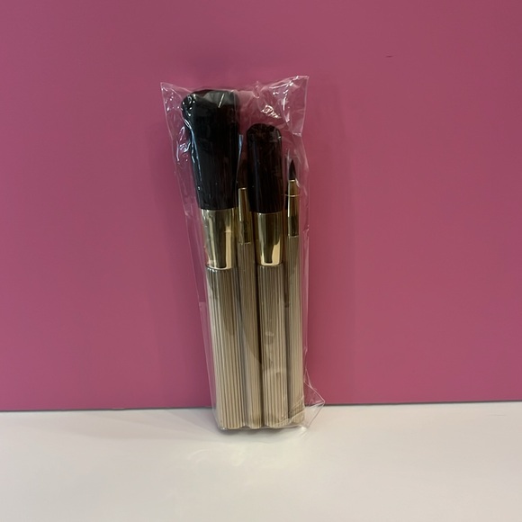 Estée Lauder set of 4 Brushes. New still in plastic. - Picture 7 of 14